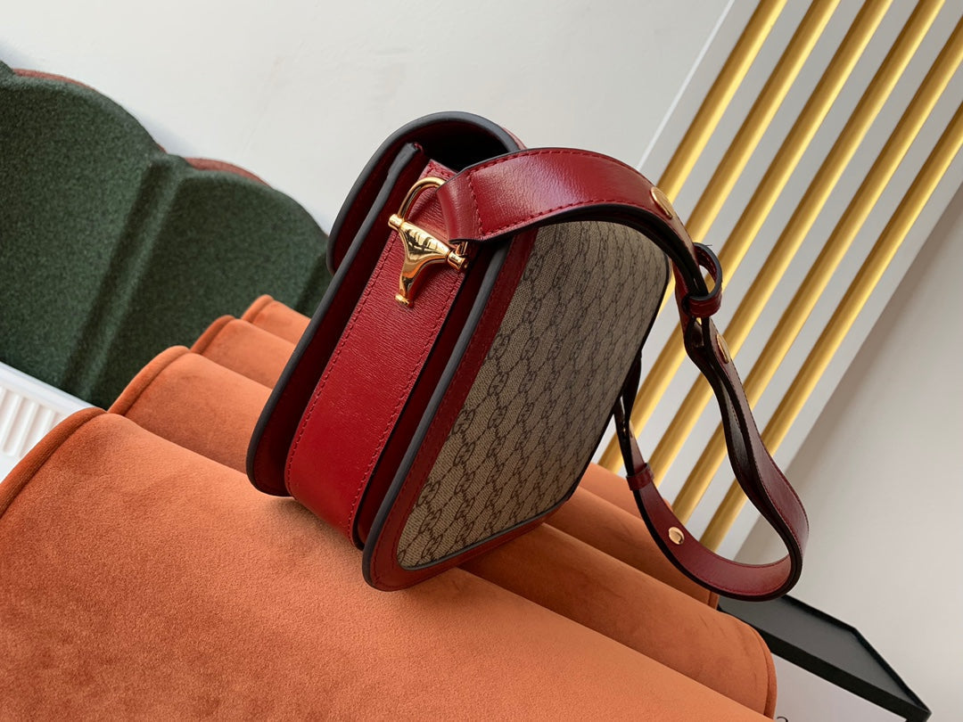 SAC À MORS GG 1955 25 CM CUIR ROUGE TOILE BEIGE QUINCAILLERIE DORÉ
