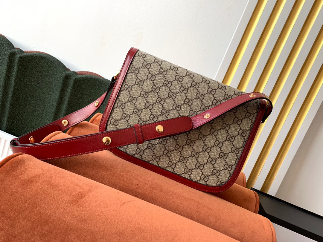 SAC À MORS GG 1955 25 CM CUIR ROUGE TOILE BEIGE QUINCAILLERIE DORÉ
