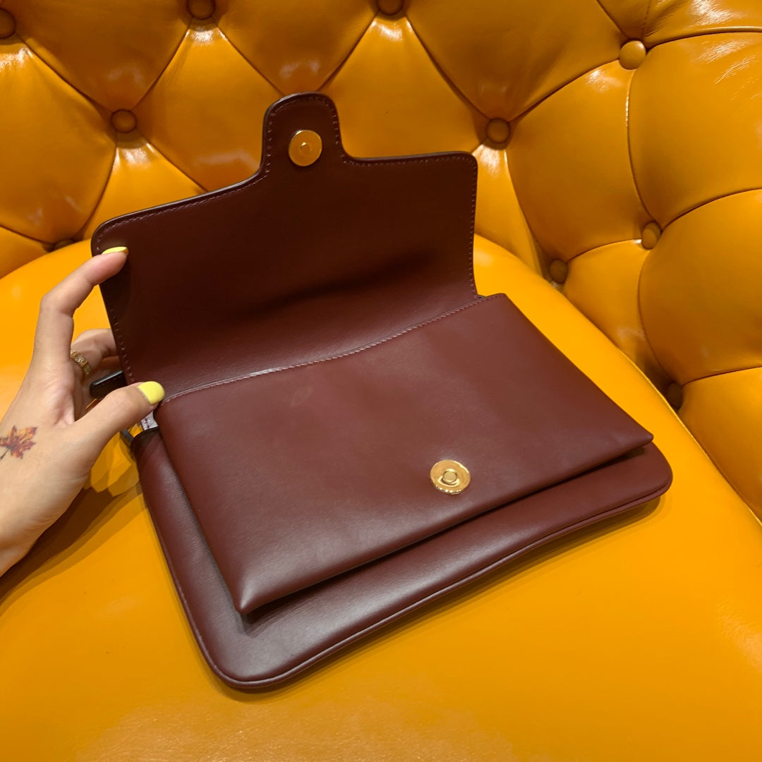 SAC GG ARLI 25 CM EN CUIR DE VEAU BORDEAUX QUINCAILLERIE DORÉ