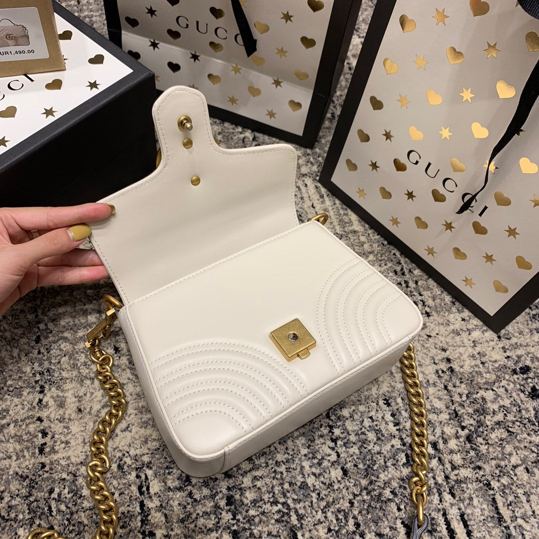 MINI-HAUT GG MARMONT 21 CM EN CUIR DE VEAU BLANC AVEC QUINCAILLERIE DORÉE