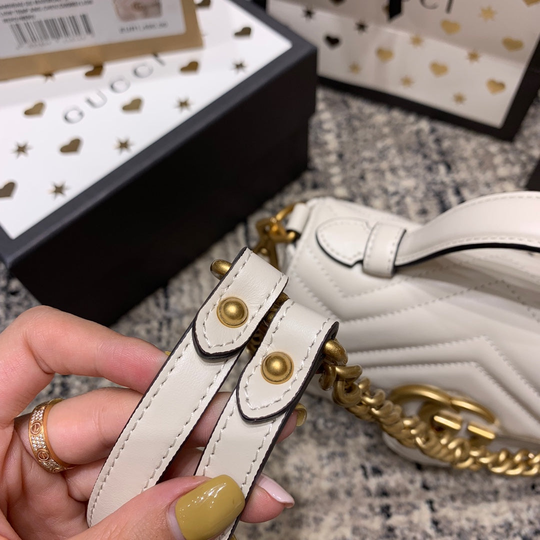 MINI-HAUT GG MARMONT 21 CM EN CUIR DE VEAU BLANC AVEC QUINCAILLERIE DORÉE