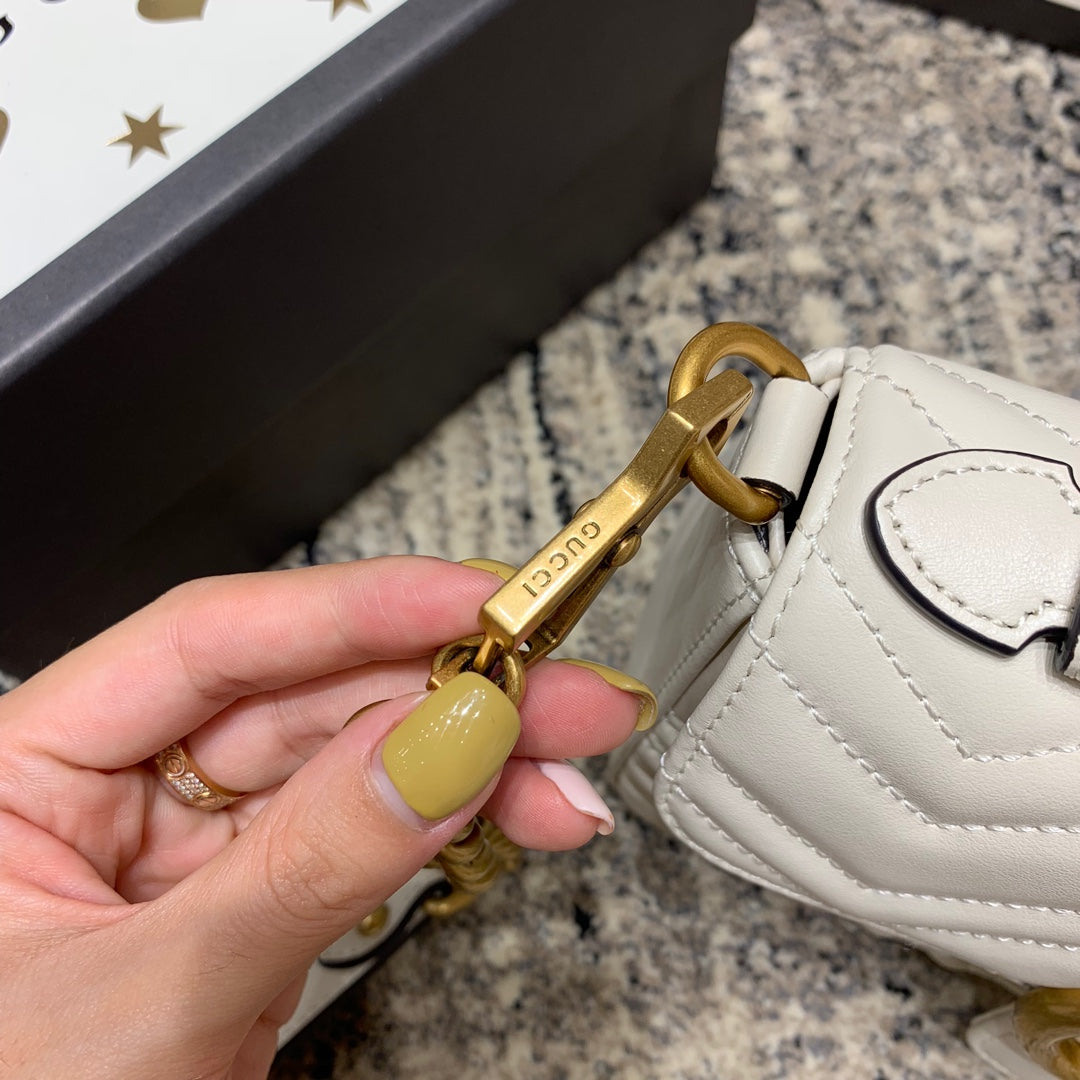 MINI-HAUT GG MARMONT 21 CM EN CUIR DE VEAU BLANC AVEC QUINCAILLERIE DORÉE
