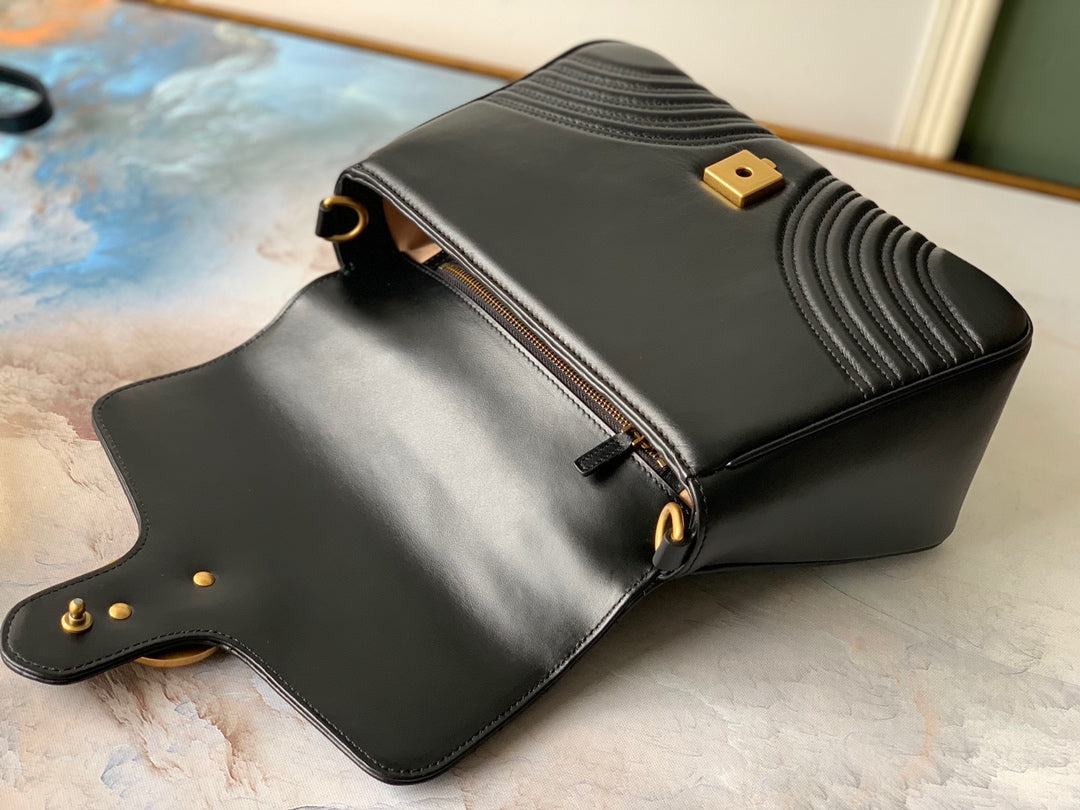 GG MARMONT 26,5 CM EN CUIR DE VEAU NOIR AVEC QUINCAILLERIE DORÉ