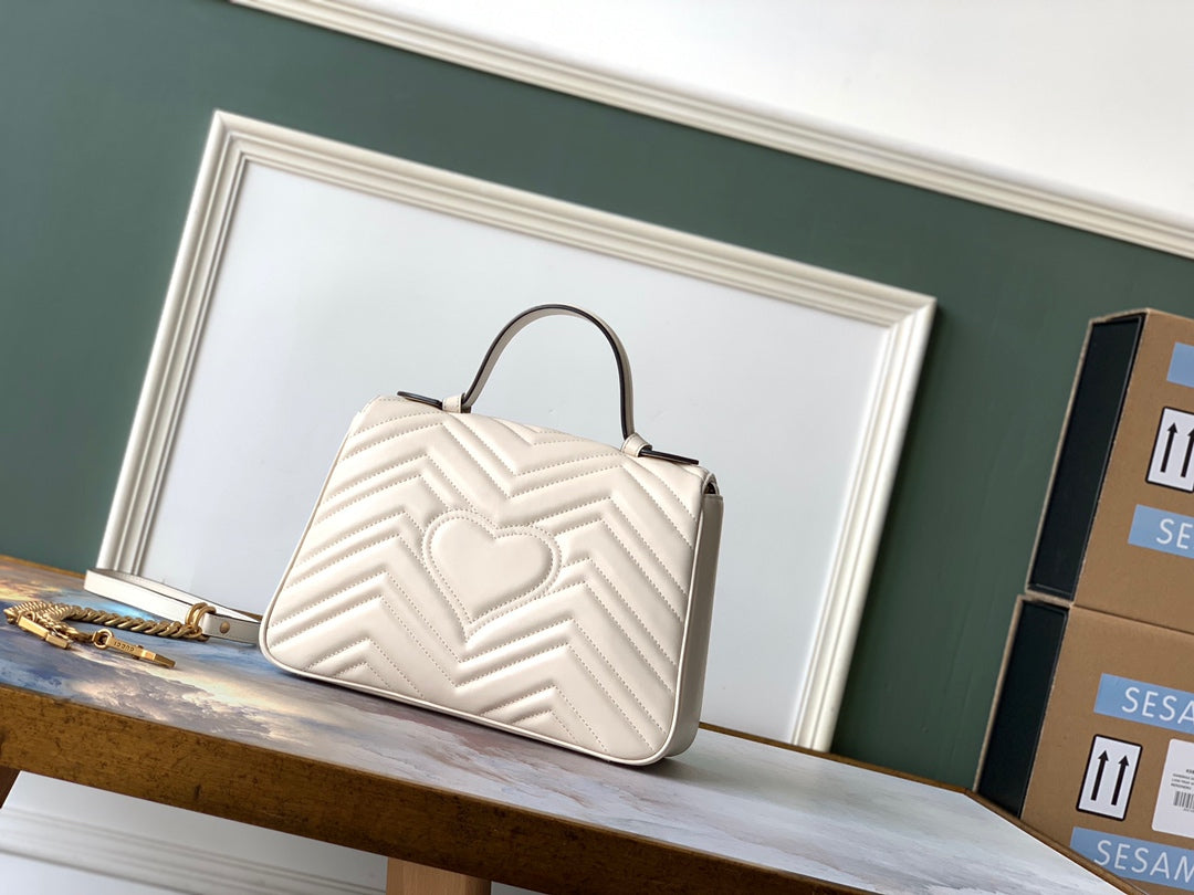 GG MARMONT 26,5 CM EN CUIR DE VEAU BLANC AVEC QUINCAILLERIE DORÉ