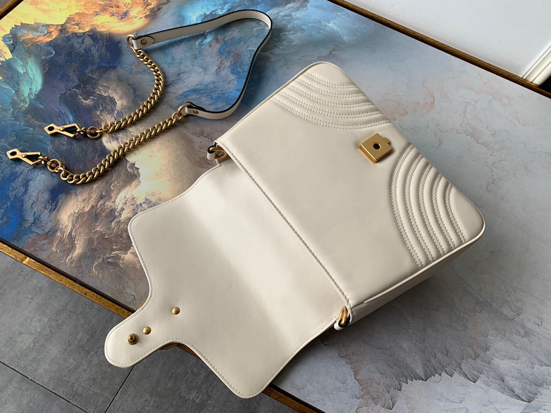GG MARMONT 26,5 CM EN CUIR DE VEAU BLANC AVEC QUINCAILLERIE DORÉ