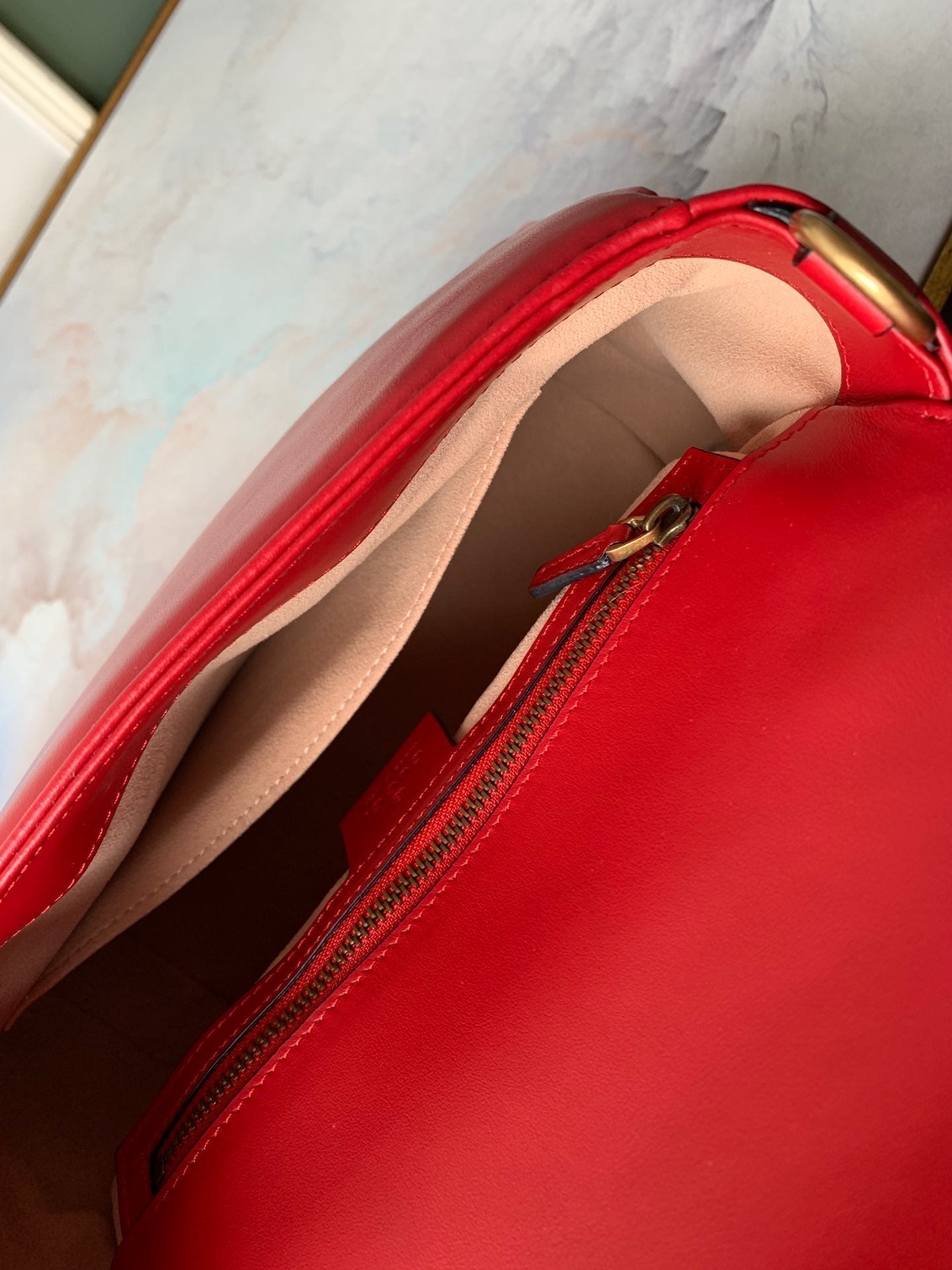 GG MARMONT 26,5 CM CUIR DE VEAU ROUGE QUINCAILLERIE DORÉ