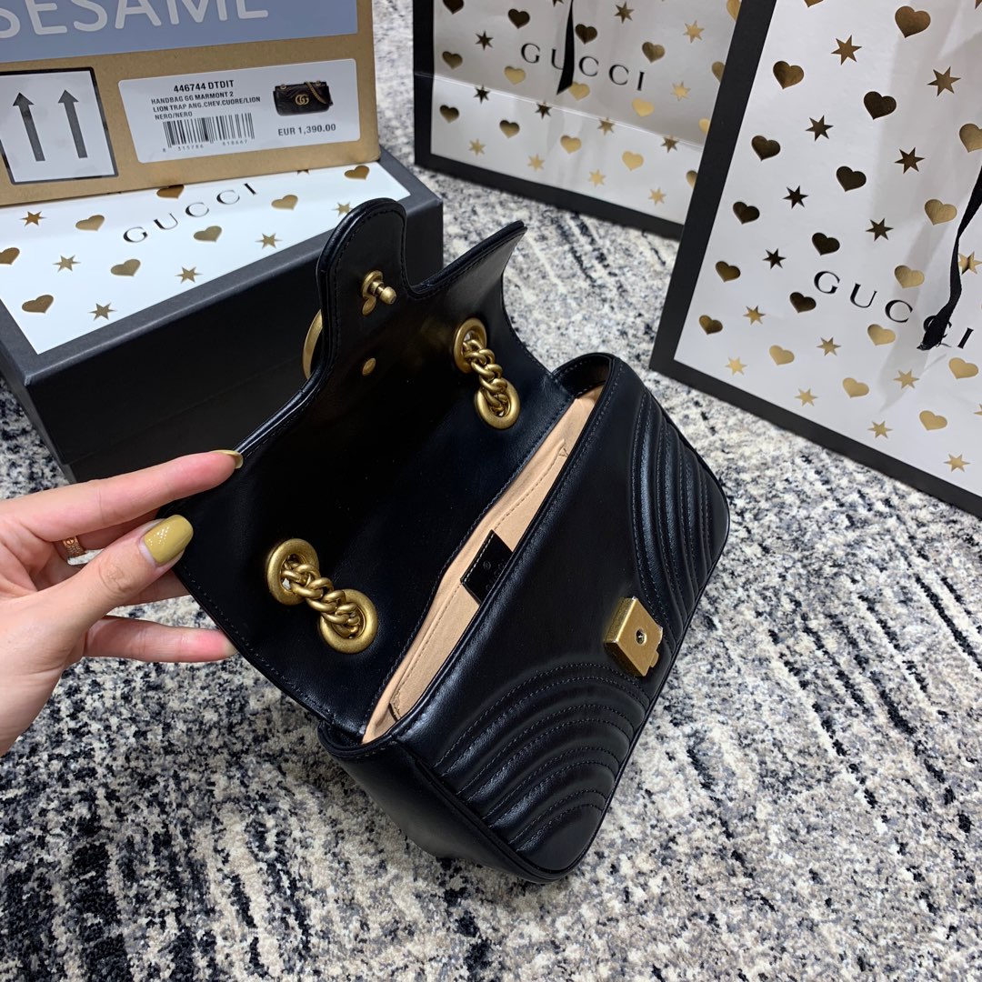 GG MARMONT 22CM CUIR DE VEAU NOIR QUINCAILLERIE DORÉ
