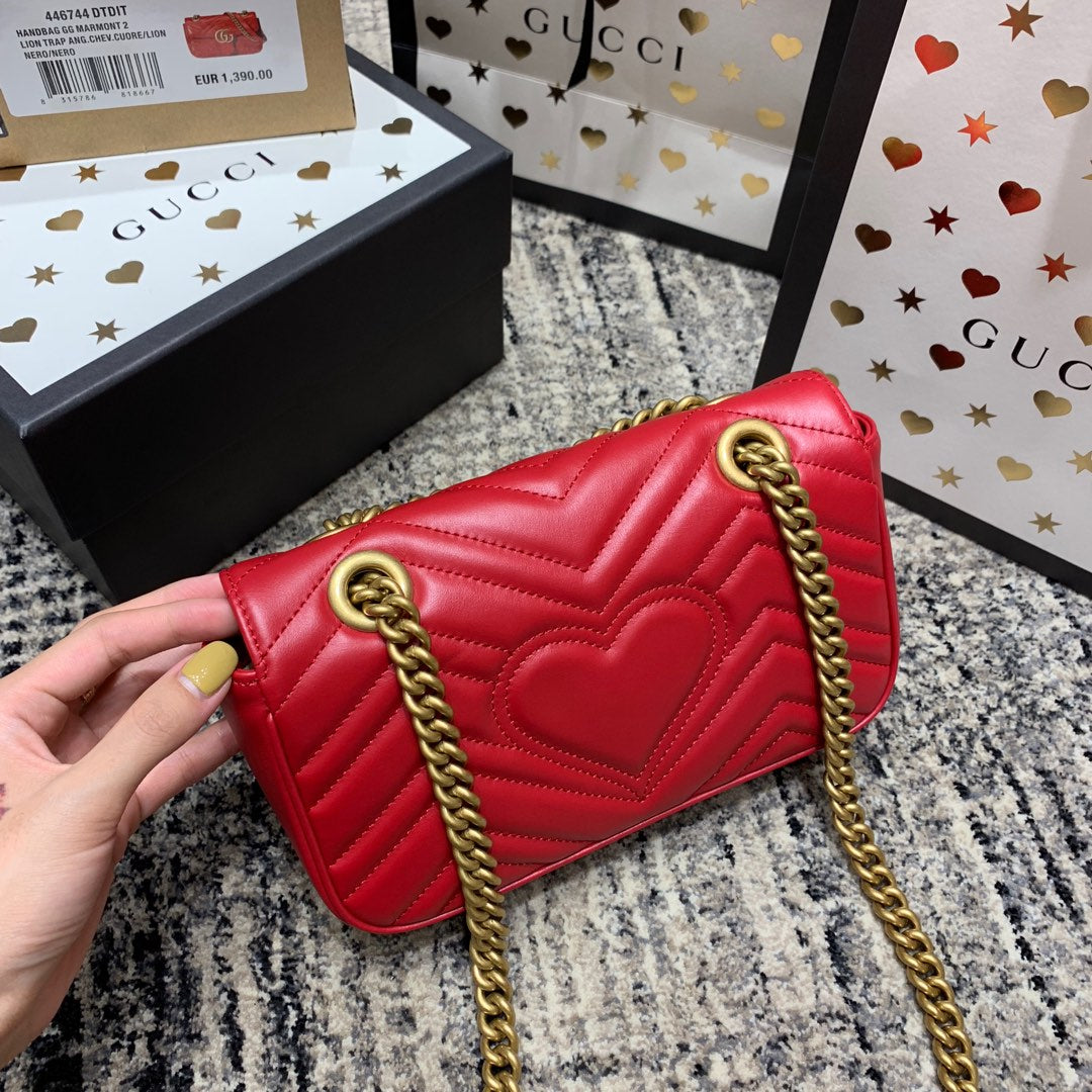 GG MARMONT 22CM CUIR DE VEAU ROUGE QUINCAILLERIE DORÉ