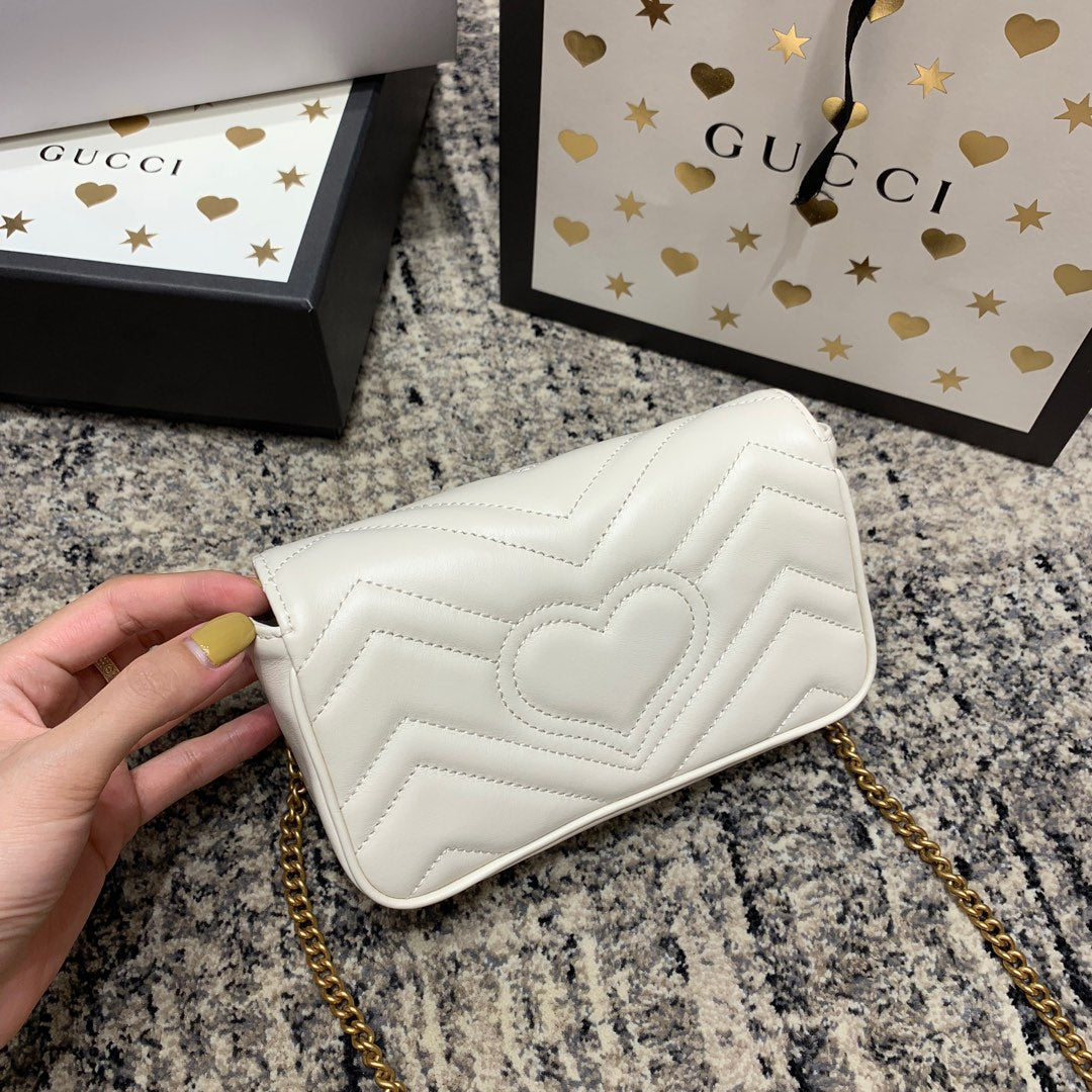 GG MARMONT MINI 16,5 CM EN CUIR DE VEAU BLANC AVEC QUINCAILLERIE DORÉ