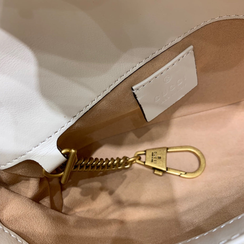 GG MARMONT MINI 16,5 CM EN CUIR DE VEAU BLANC AVEC QUINCAILLERIE DORÉ