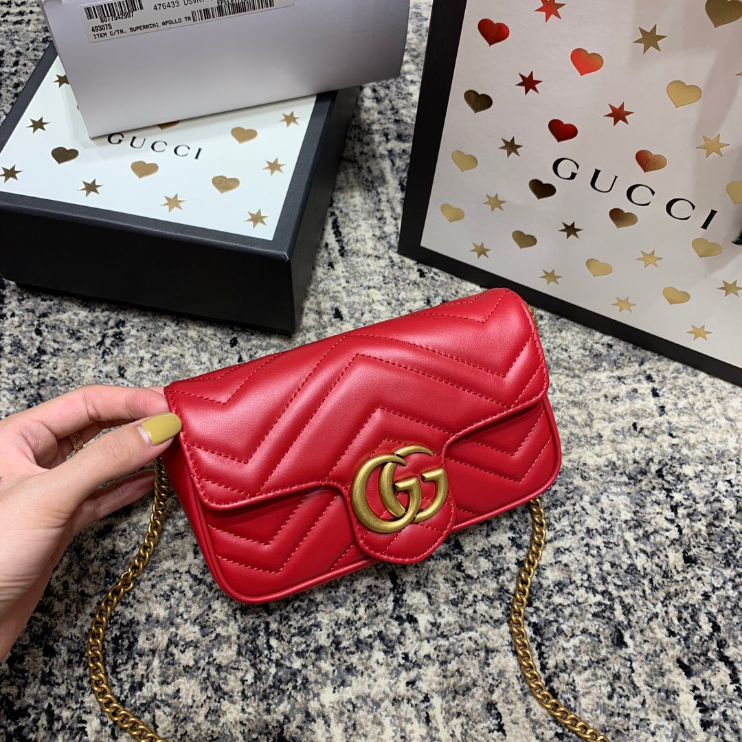 GG MARMONT MINI 16,5 CM EN CUIR DE VEAU ROUGE AVEC QUINCAILLERIE DORÉ
