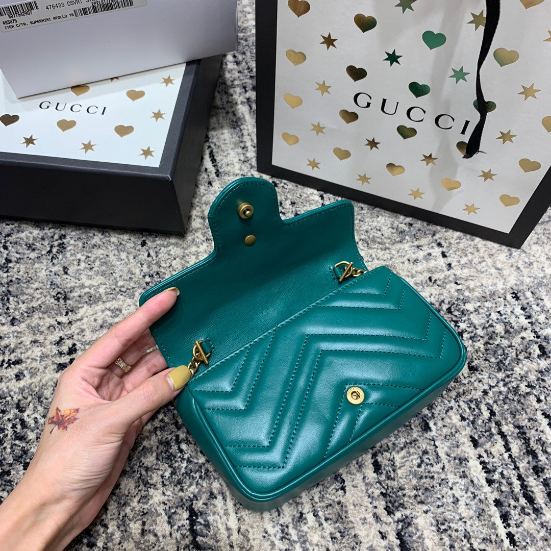 GG MARMONT MINI 16,5 CM EN CUIR DE VEAU TURQUOISE AVEC QUINCAILLERIE DORÉ