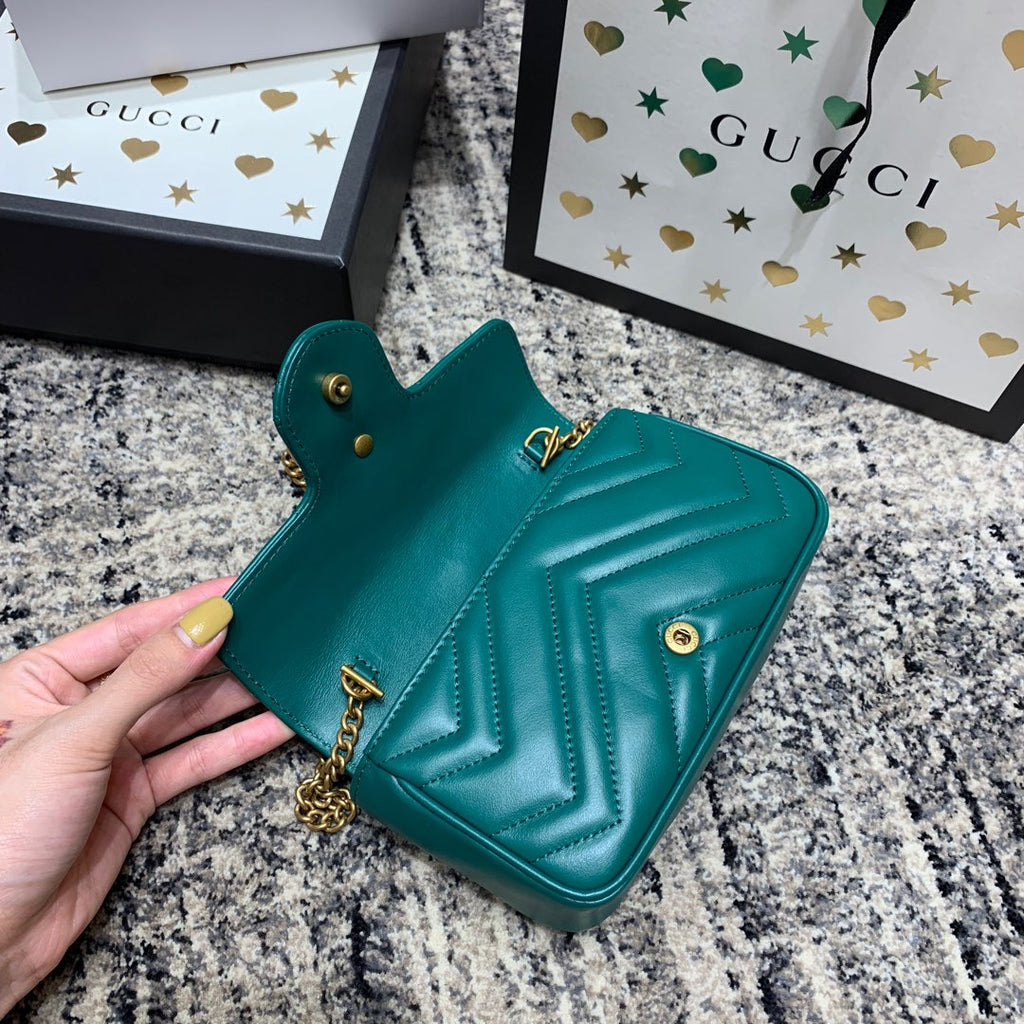 GG MARMONT MINI 16,5 CM EN CUIR DE VEAU TURQUOISE AVEC QUINCAILLERIE DORÉ