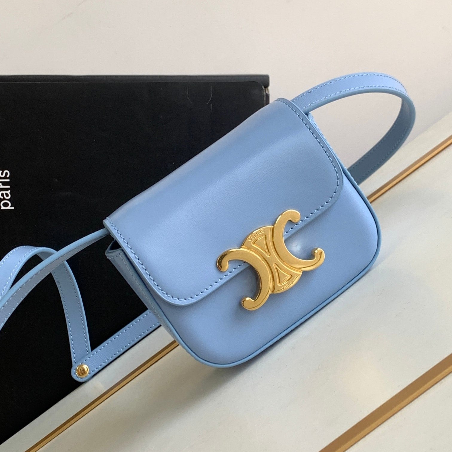 TEEN TRIOMPHE 11CM CUIR DE VEAU BLEU CIEL