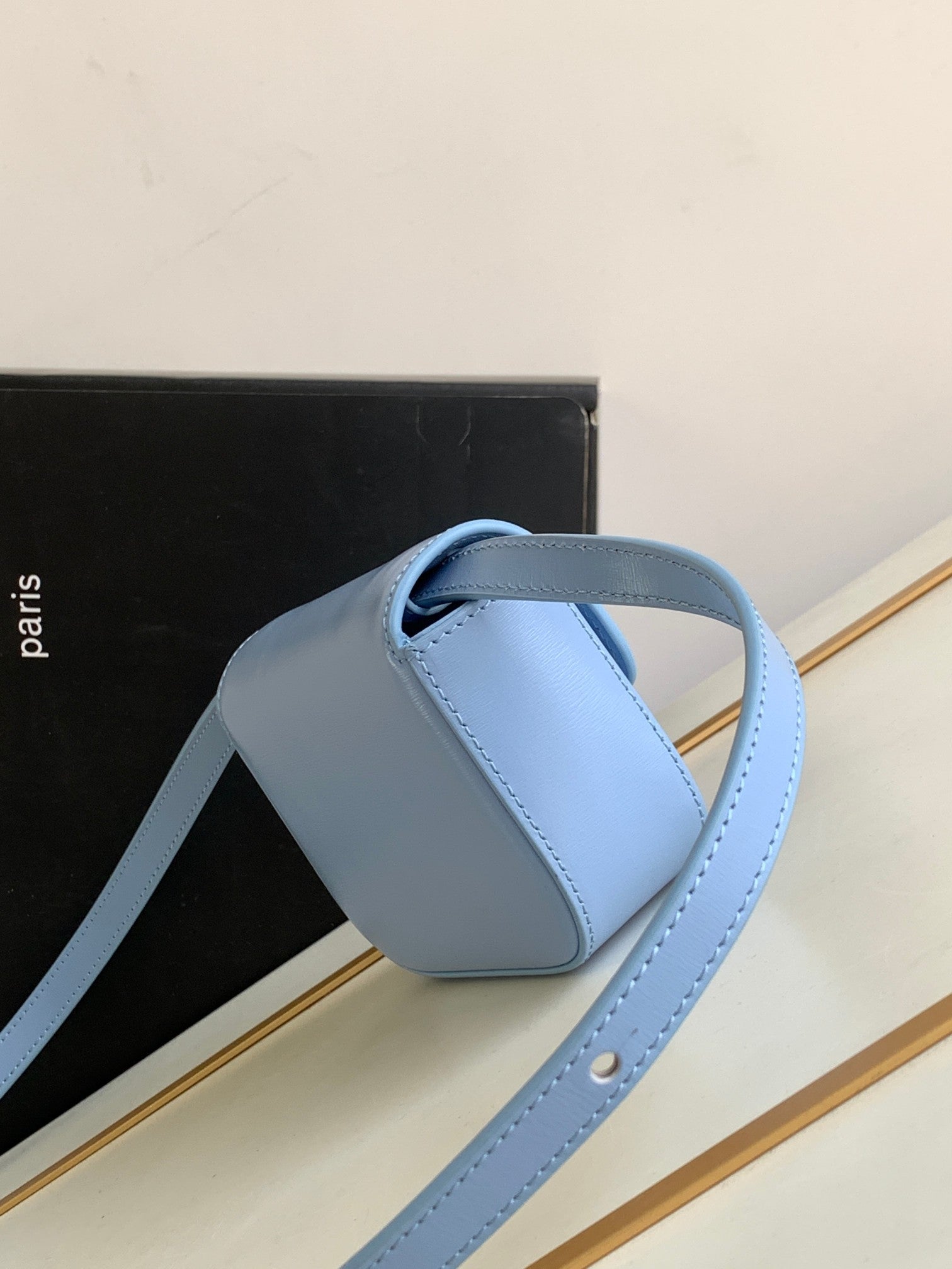 TEEN TRIOMPHE 11CM CUIR DE VEAU BLEU CIEL