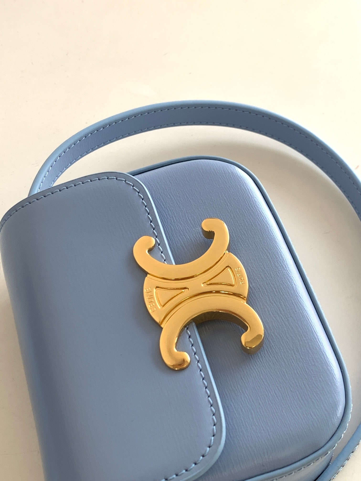 TEEN TRIOMPHE 11CM CUIR DE VEAU BLEU CIEL