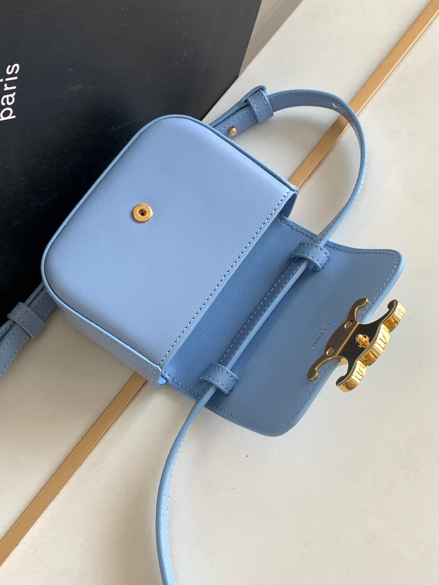 TEEN TRIOMPHE 11CM CUIR DE VEAU BLEU CIEL