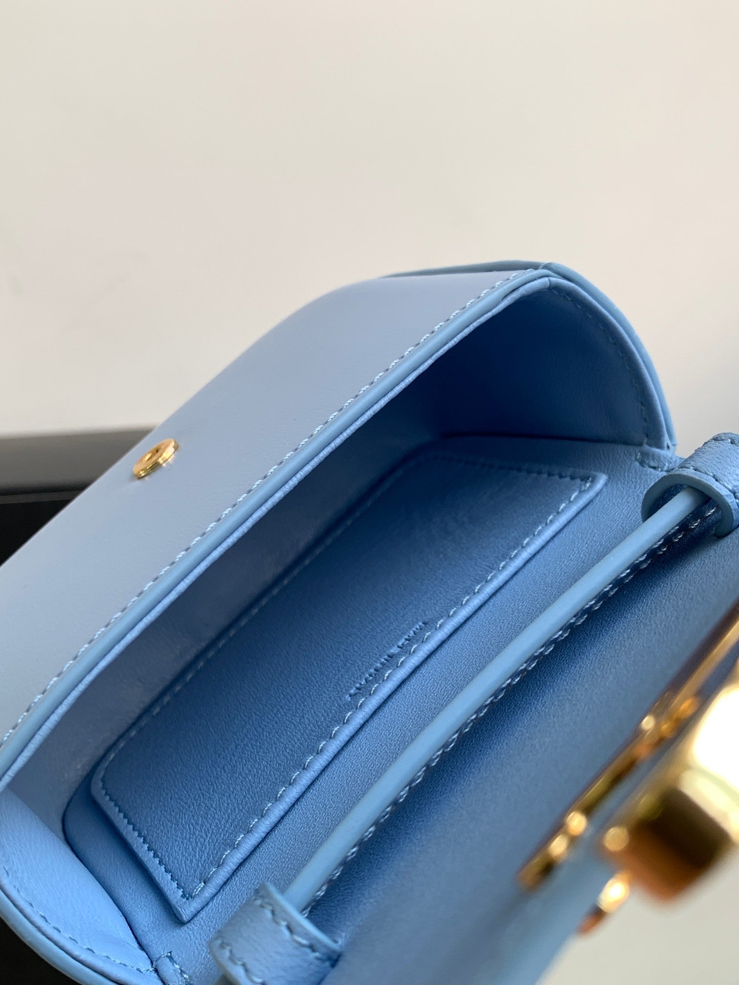 TEEN TRIOMPHE 11CM CUIR DE VEAU BLEU CIEL