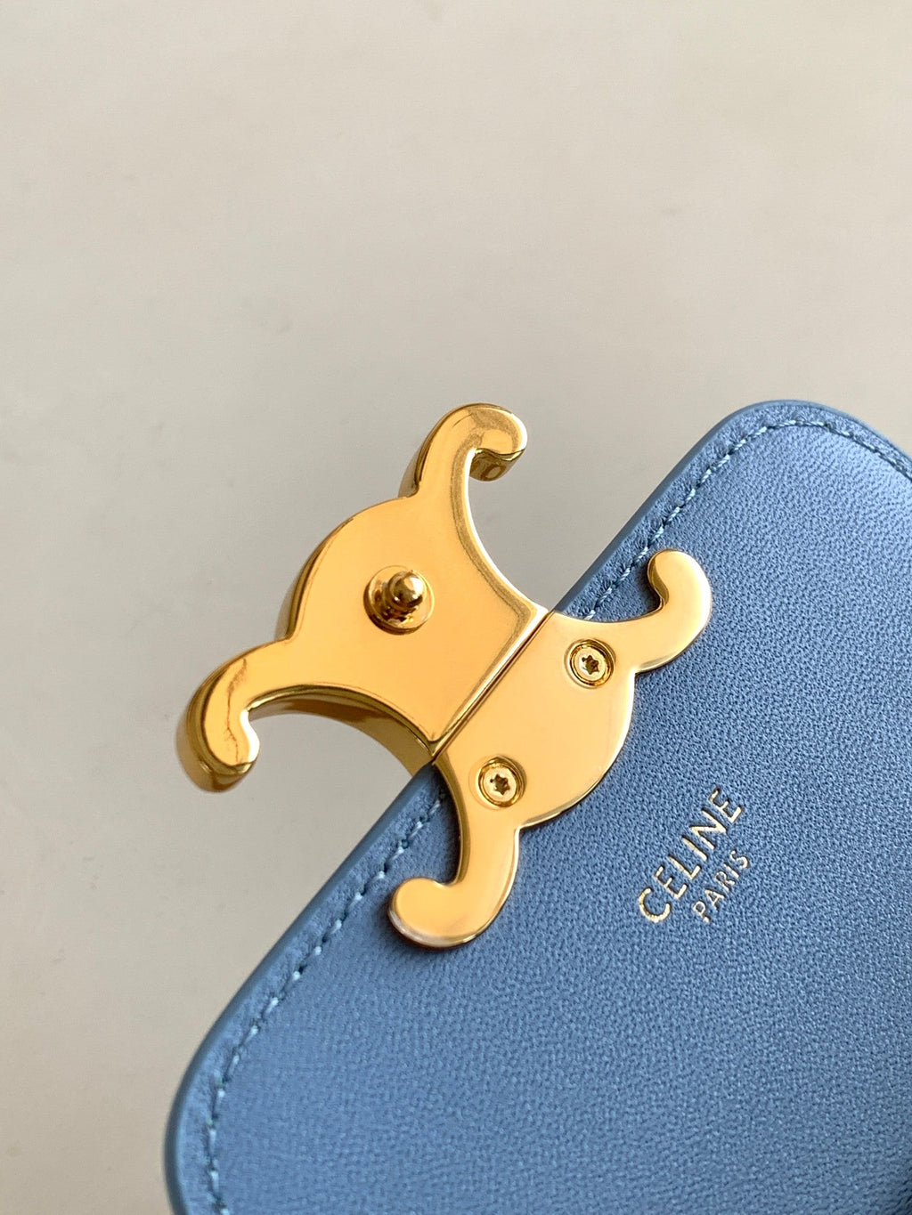 TEEN TRIOMPHE 11CM CUIR DE VEAU BLEU CIEL