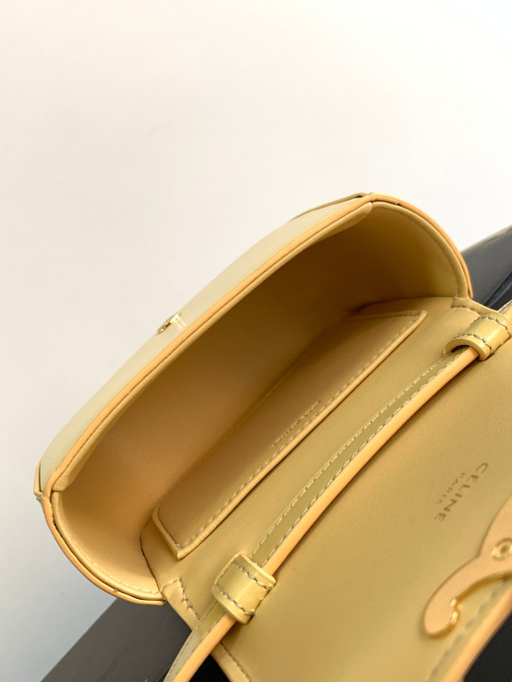 TEEN TRIOMPHE 11CM CUIR DE VEAU JAUNE