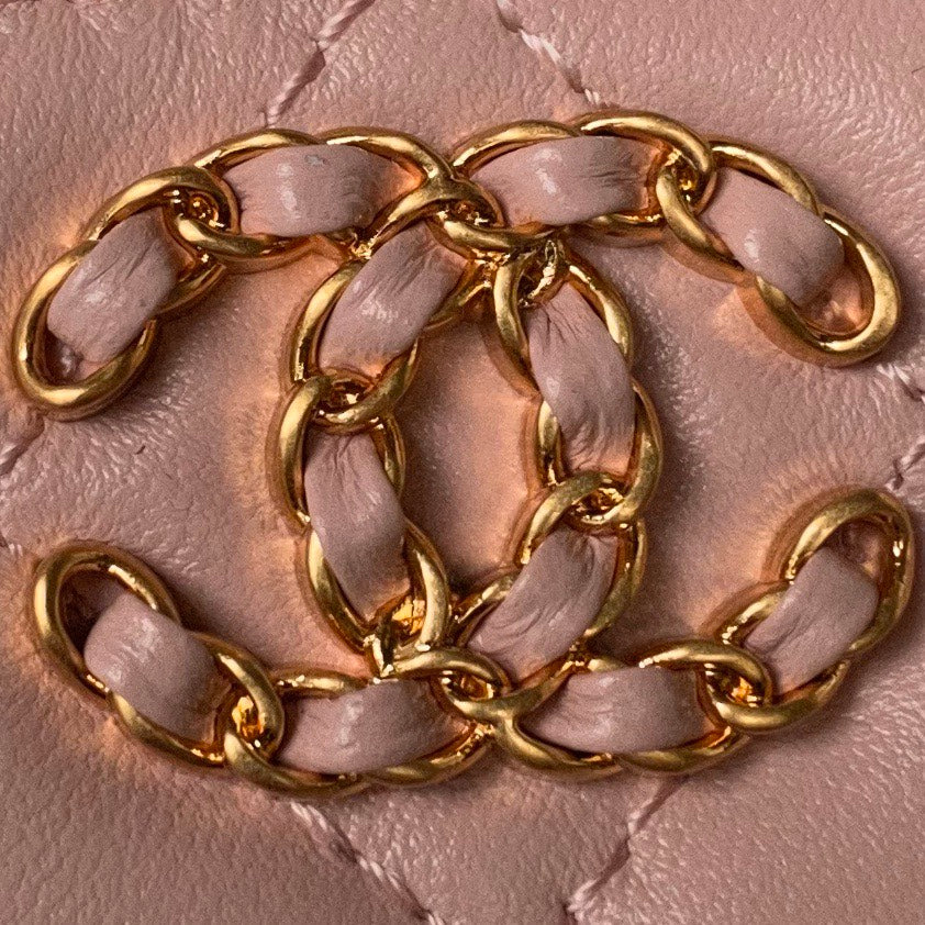 CC VANITY CASE 17CM PINK LAMBSKIN GOLD HARDWARE