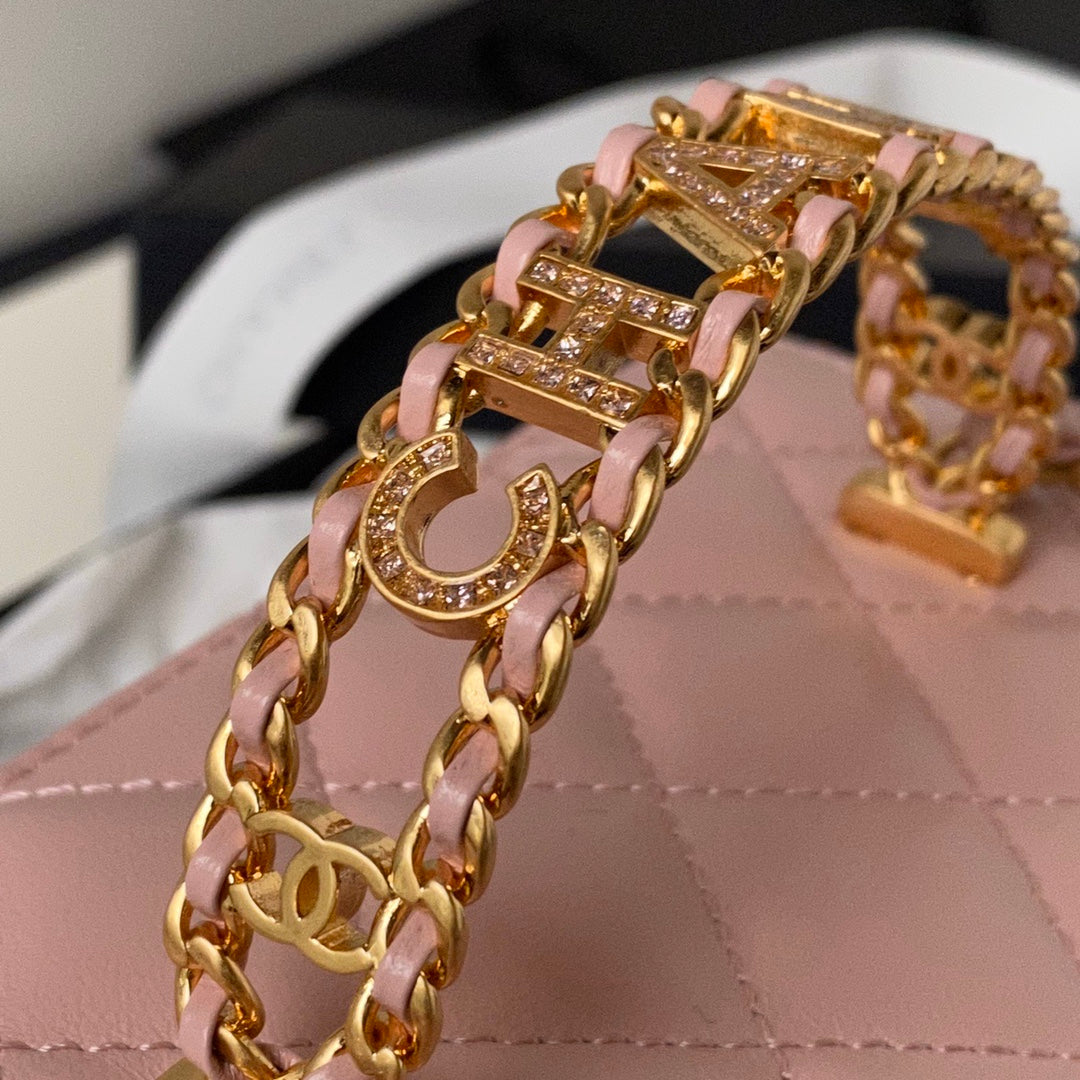 CC VANITY CASE 17CM PINK LAMBSKIN GOLD HARDWARE