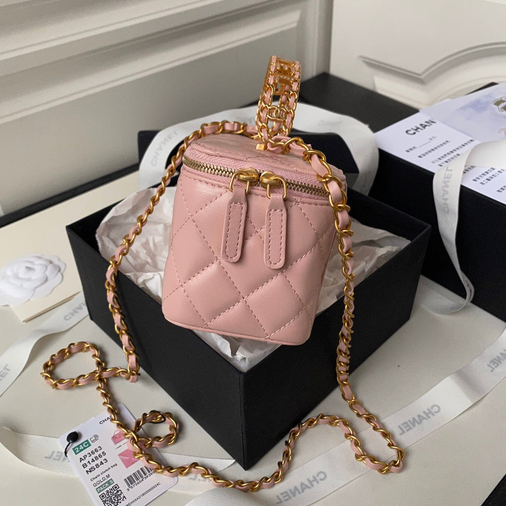 CC VANITY CASE 17CM PINK LAMBSKIN GOLD HARDWARE