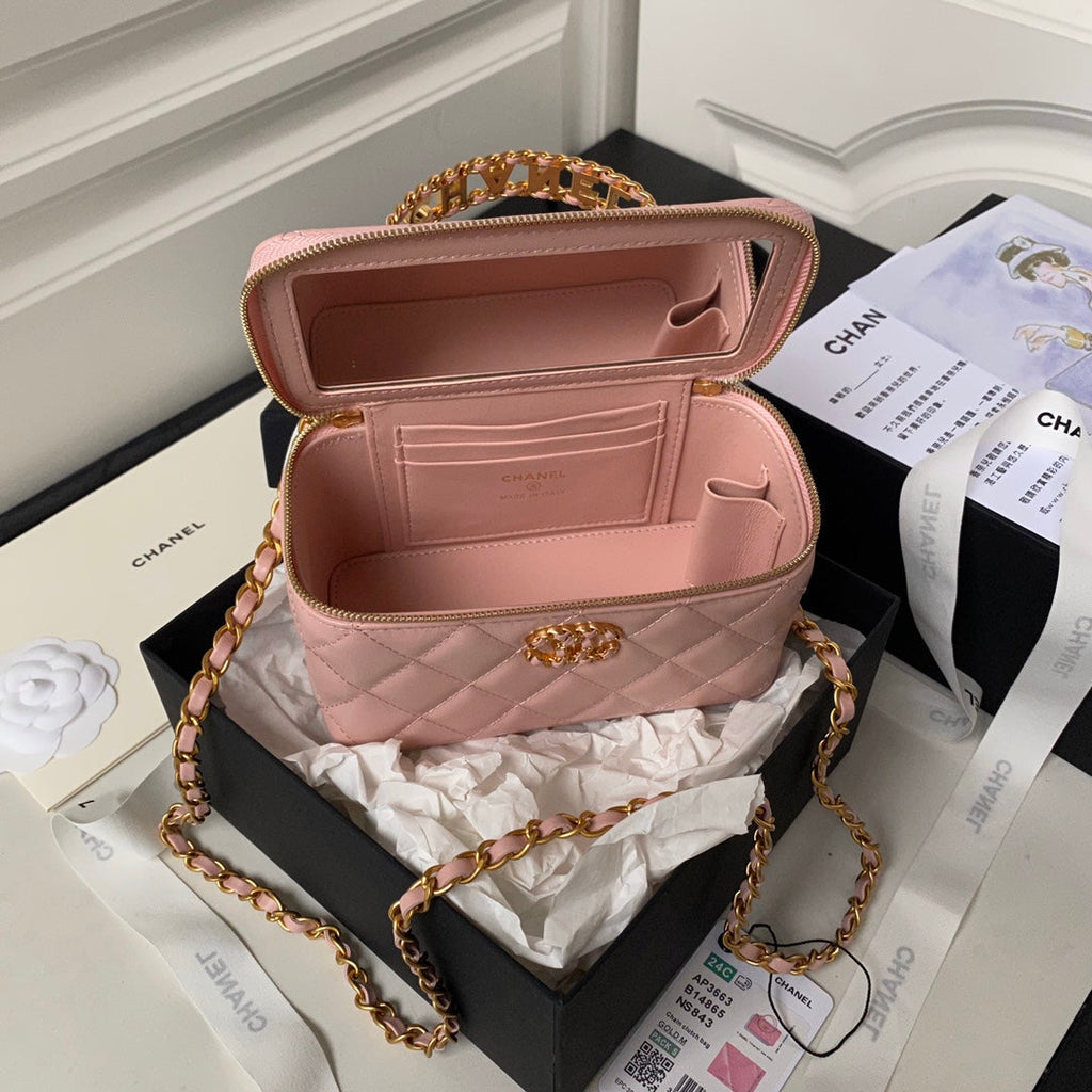 CC VANITY CASE 17CM PINK LAMBSKIN GOLD HARDWARE