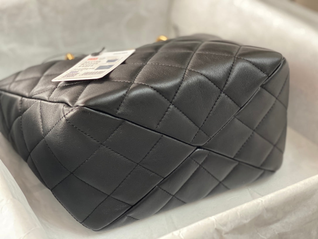 CC 2WAY CHAIN SHOULDER TOTE BAG BLACK LEATHER