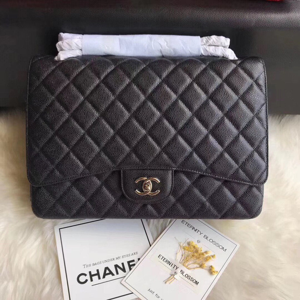 SAC À RABAT 33CM NOIR CAVIAR QUINCAILLERIE ARGENTÉE 